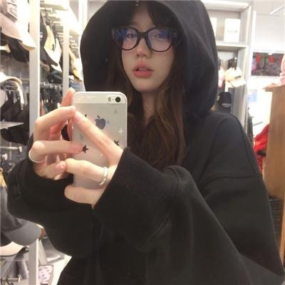 替我找到那个姑娘吧